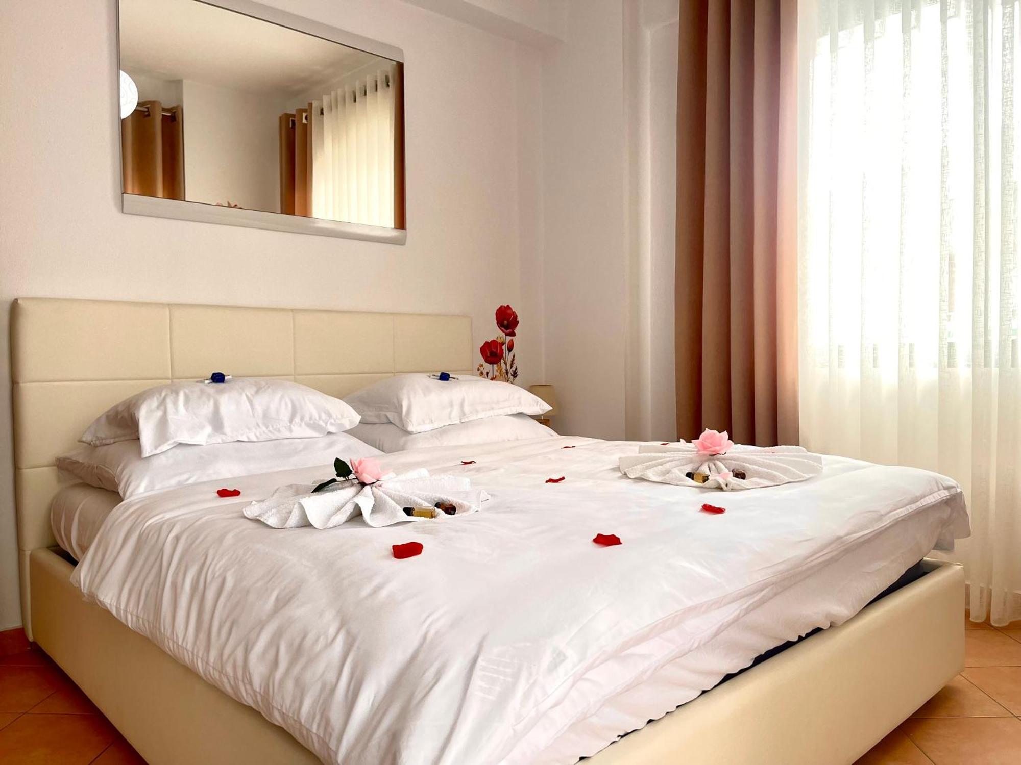 Onde Del Mare Apartment Sarandë Eksteriør billede