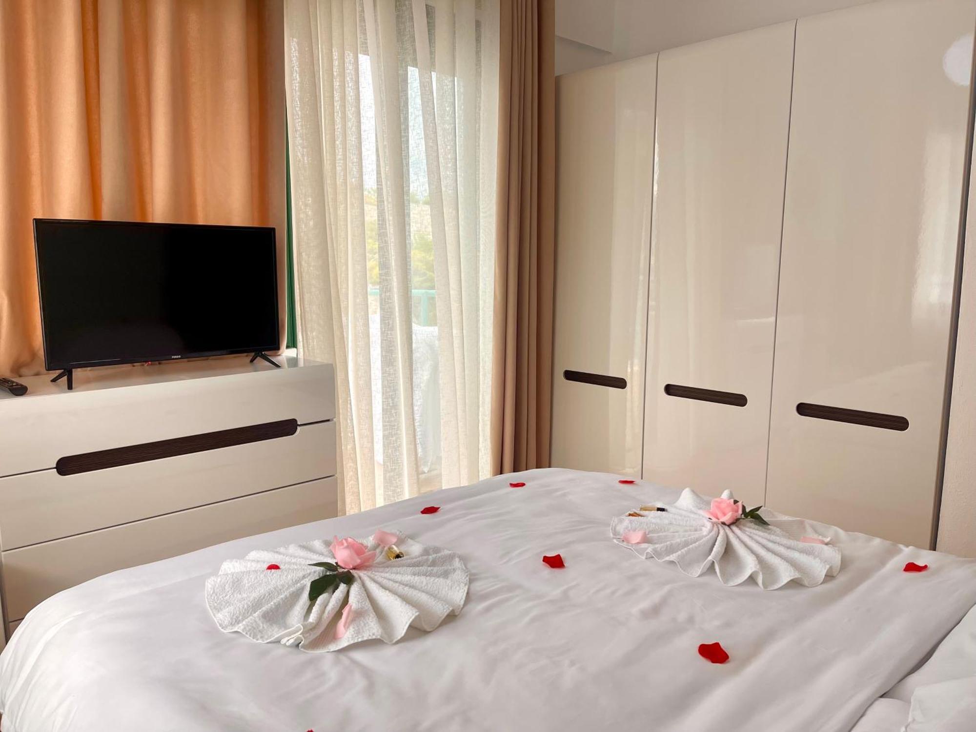 Onde Del Mare Apartment Sarandë Eksteriør billede